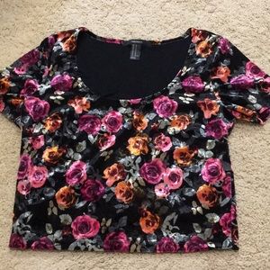 Floral velvet crop top
